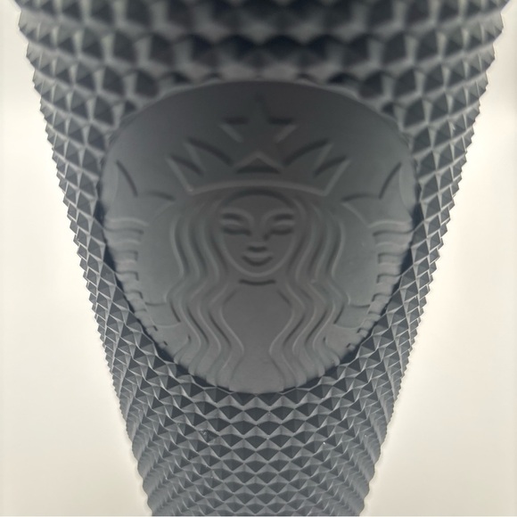 STARBUCKS BLACK MATTE STUDDED TUMBLER WITH STRAW 24 Oz LNC 2019-2021 - Picture 3 of 11